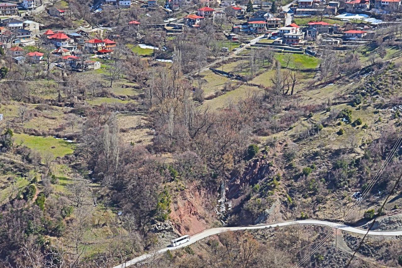 Baou House 1 Apartment Metsovo